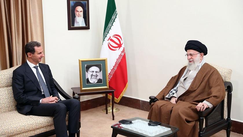 Iranpress: Iran Leader Stresses Preserving Syrian Resistance Identity
