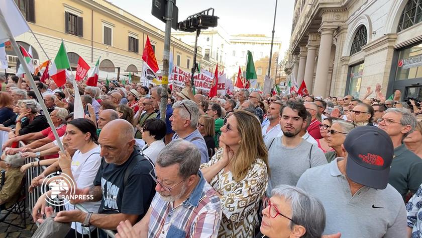 Iranpress: Protest against approval of controversial bill in Italyan Senate