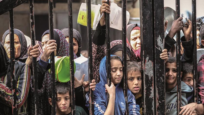 Iranpress: UNRWA: Gazans Suffering Starvation