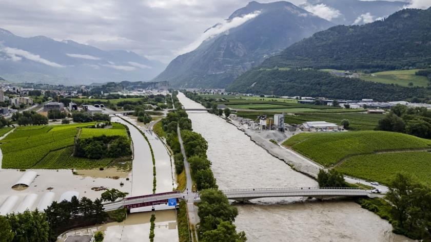 Iranpress: At Least 4 Dead, 1 Missing in Southern Switzerland Floods
