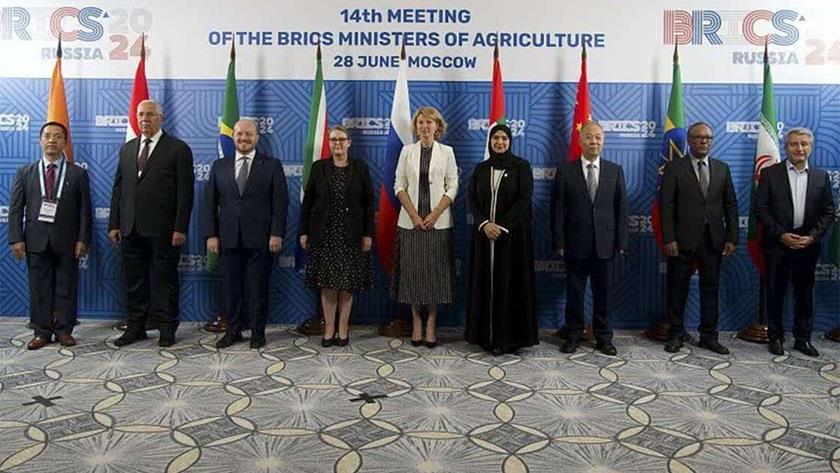 Iranpress: Iran Positioned to Become BRICS