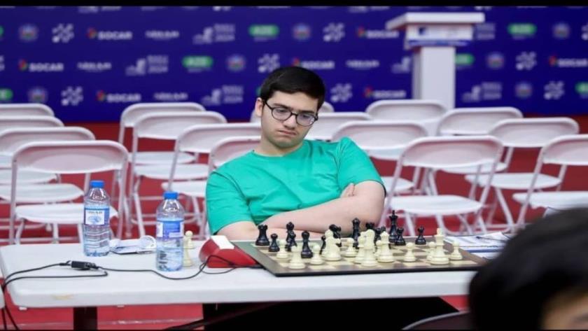 Iranpress: Sina Movahed Becomes Iran