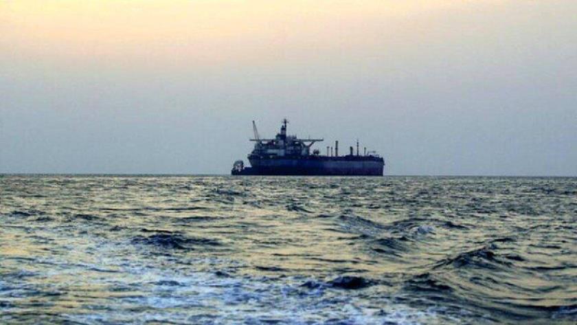 Iranpress: Ambrey says two explosions west of Yemen