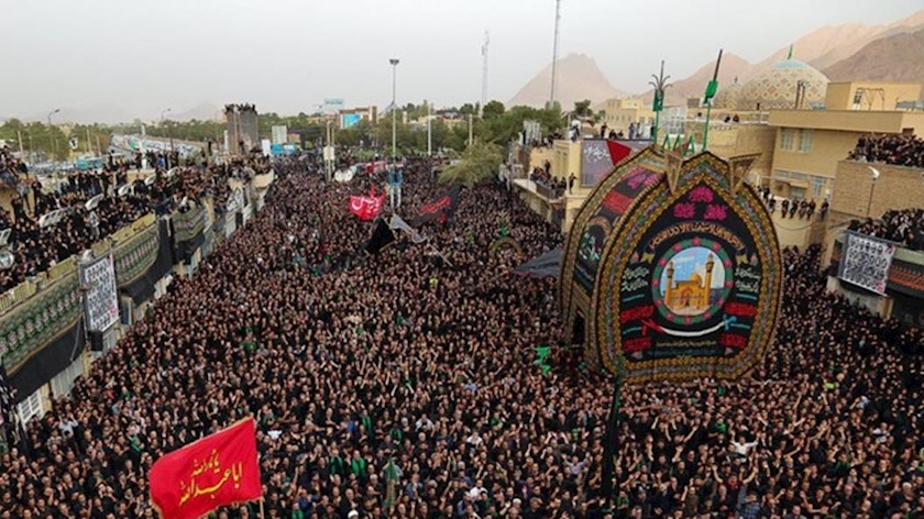 Iranpress: VIDEO: Iranians Mark Tasua Across Country