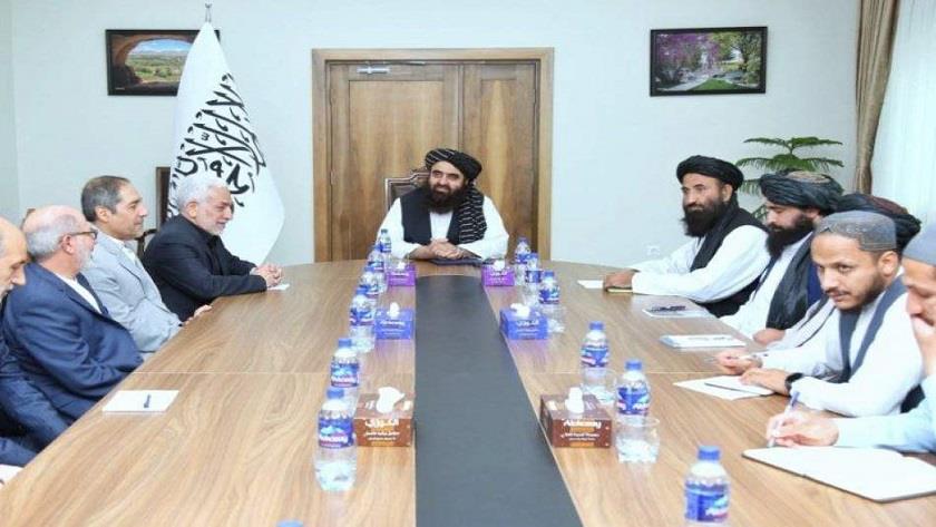 Iranpress: Tehran, Kabul Discuss Hirmand River Water Share