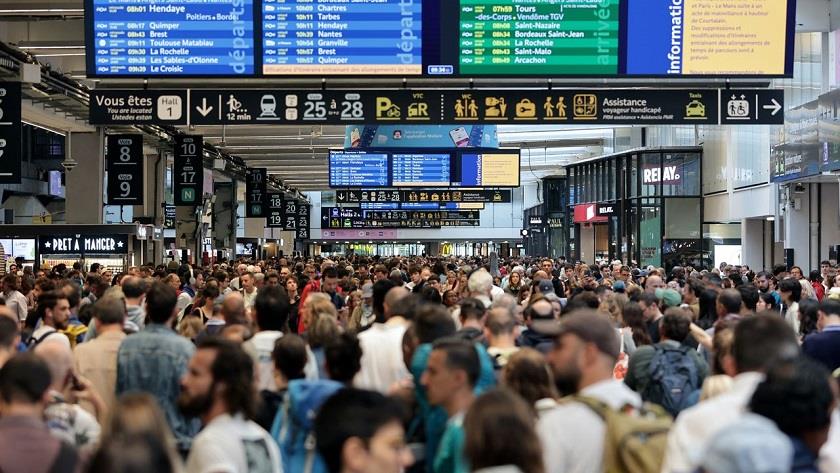 Iranpress: Arson Sabotage Disrupts French Rail Lines Ahead of Paris Olympics Opening