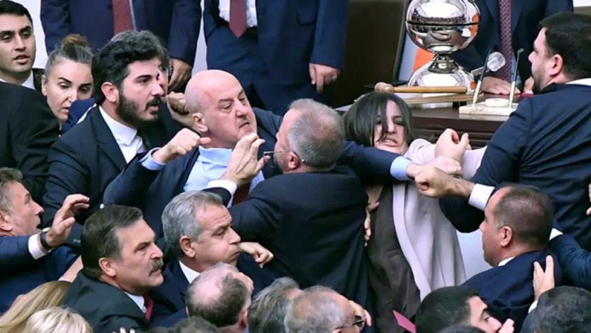 Iranpress: Violent Clash Erupts in Turkish Parliament Over Imprisoned Opposition Member