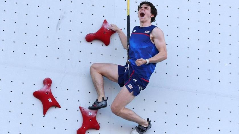 Iranpress: Olympian Climber Auctions His Smartphone for Charity