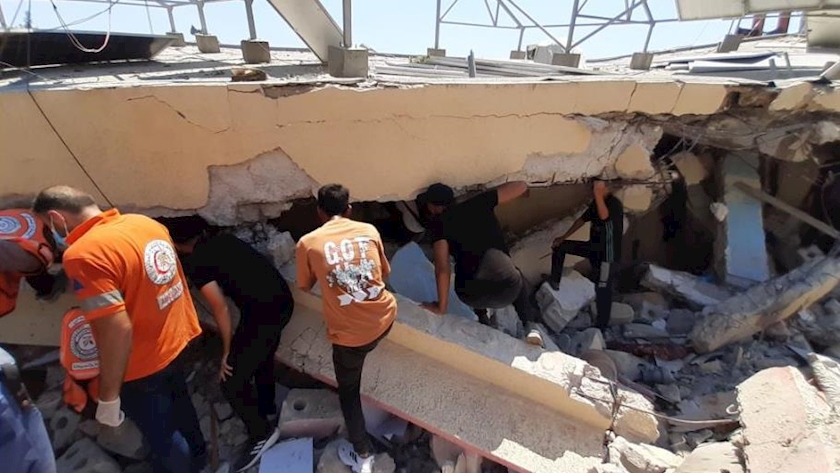 Iranpress: 20 Killed, Dozens Injured in Israeli Attack on Refugee Center