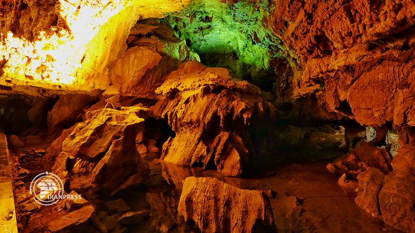 Iranpress: Ali Sadr Cave: A Hidden Gem in Iran
