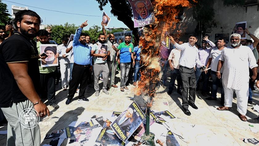 Iranpress: Indian Shiites Rally in Support of Lebanon