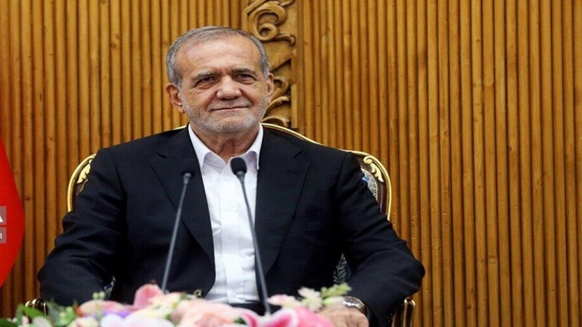 Iranpress: Pezeshkian: BRICS Achievements Foils Plots by US, Its Allies