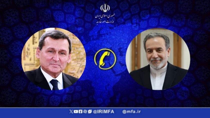 Iranpress: Iranian, Turkmen FMs Consult over More Cooperation