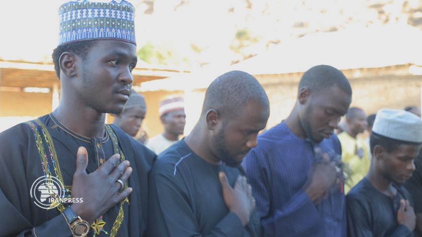 Iranpress: Nigerian Shias Commemorate Martyrdom of Hazrat Fatima 