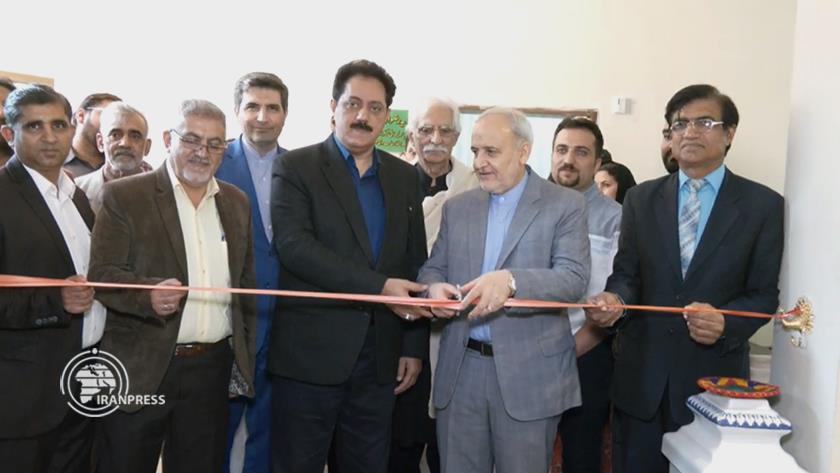 Iranpress: Beautiful Iranian Art Works at Display in Rawalpindi, Pakistan