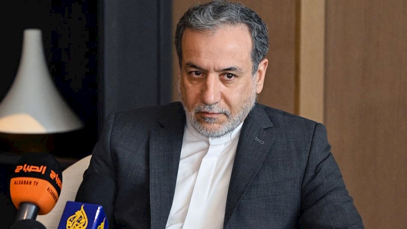 Iranpress: Araghchi: Iran Will Respond Appropriately to Europe’s 