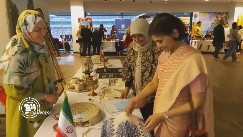 Iranpress: International Diplomatic Charity Fair in Poland