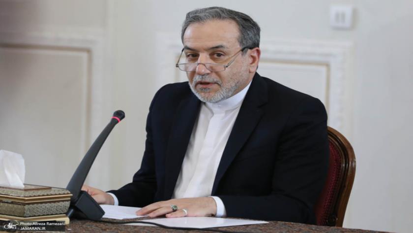 Iranpress: Iranian FM Advocates Unity, Sovereignty for Syria Through Free Elections
