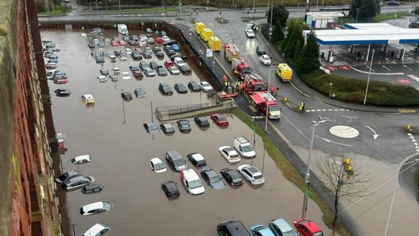 Iranpress: Thousands Across UK Celebrate New Year Without Power, Surrounded by Floods