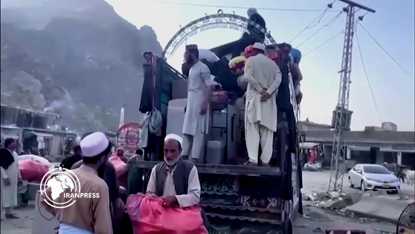 Iranpress: Pakistan to Expel All Afghan Refugees by March 2025