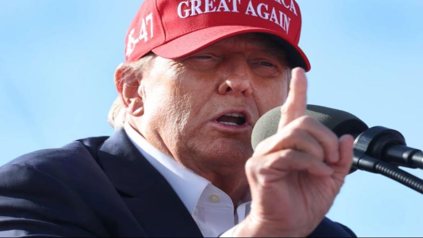 Iranpress: Sanction, Call for Negotiation, Then Threaten! Trump