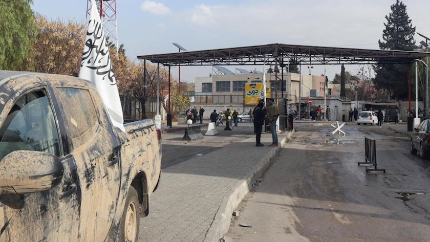 Iranpress: 10 Killed as Clashes Erupt Between Syrian Armed Groups and Israeli Forces 