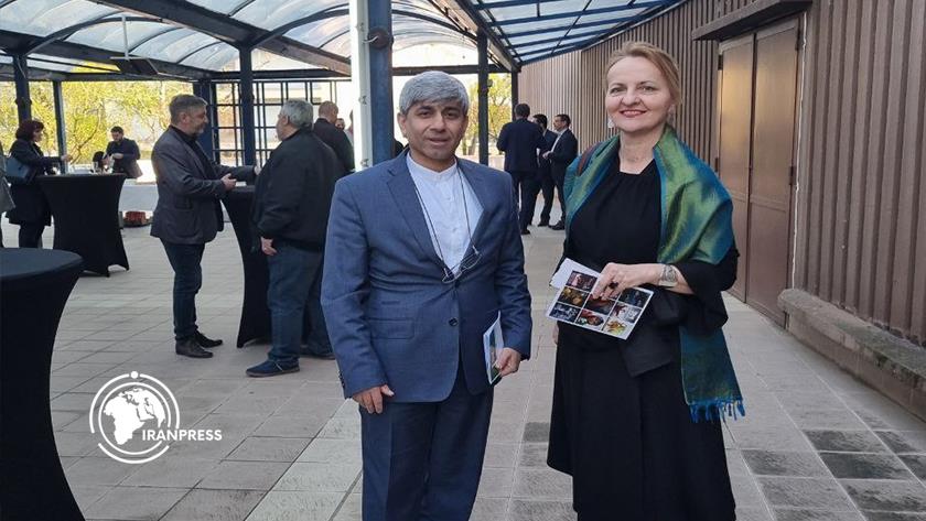 Iranpress: Croatia Hosts Iranian Film Festival