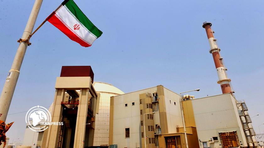 Iranpress: Iran Marks 19th National Nuclear Technology Day 