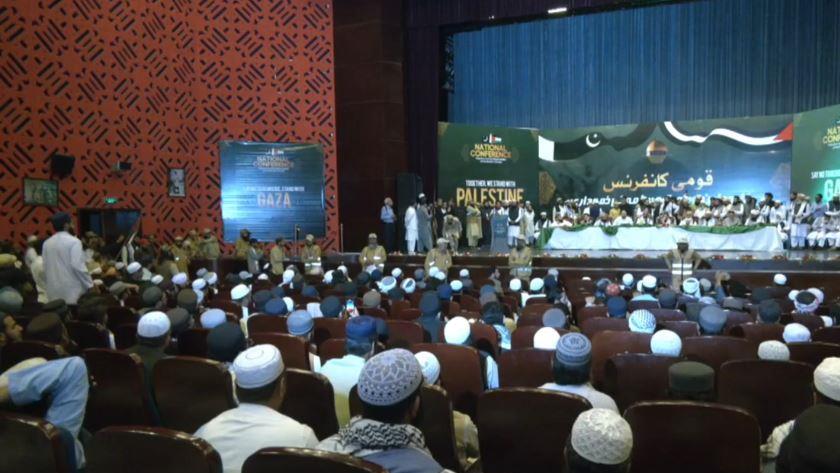 Iranpress: Pakistani Clerics Declare 