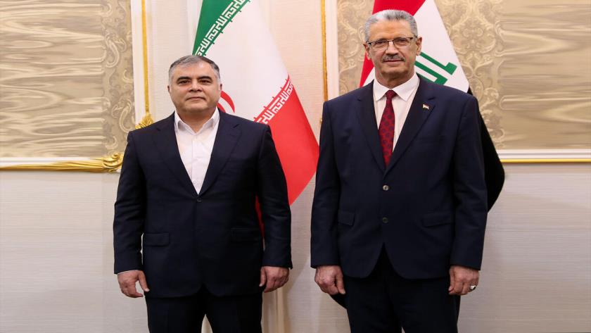 Iranpress: Iran, Iraq Strengthen Energy Ties
