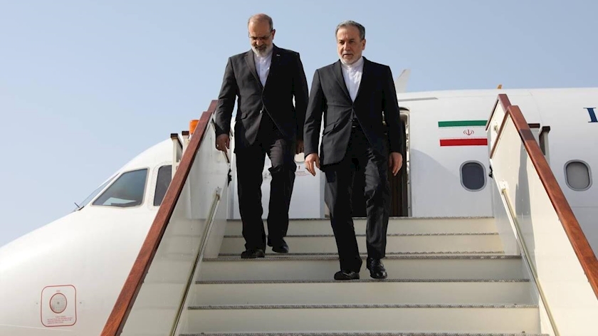 Iranpress: Iranian Delegation Arrives in Muscat for Third Round of Indirect Talks with U.S.