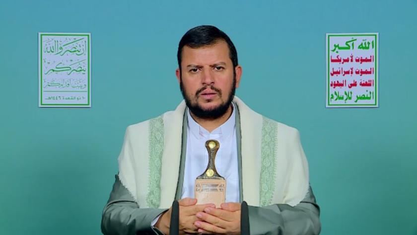 Iranpress: Al-Houthi Slams US of Extortion of Arabs to Supply Weapon for Israel
