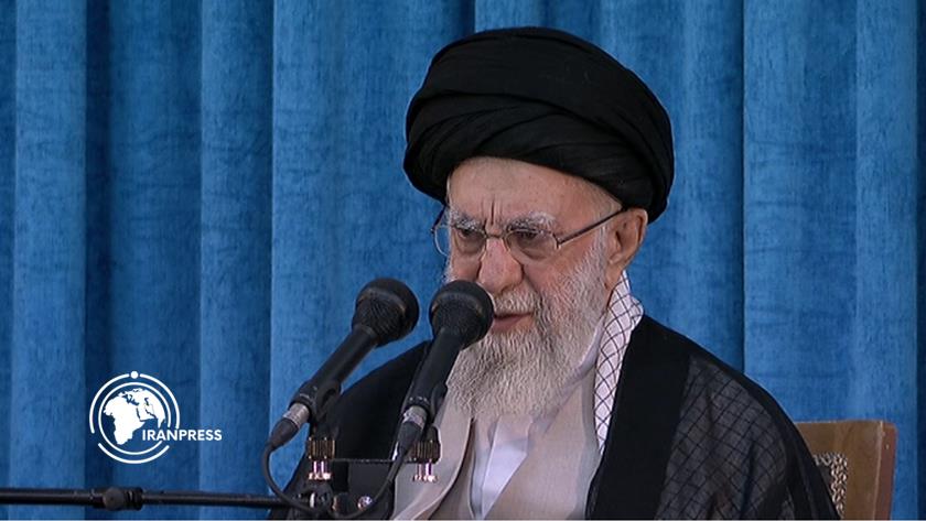 Iranpress: Leader: Without Enrichment Nuclear Technology Is Useless