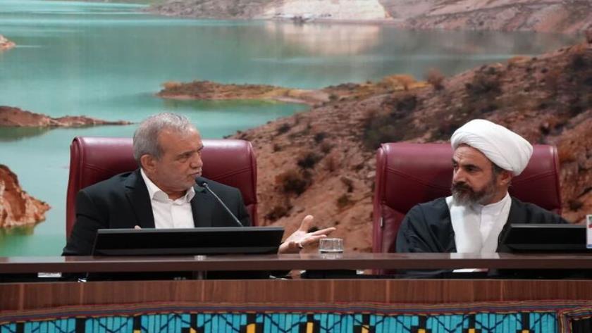 Iranpress: Pezeshkian: Iran Continues Enrichment Despite Mischievous IAEA Resolution