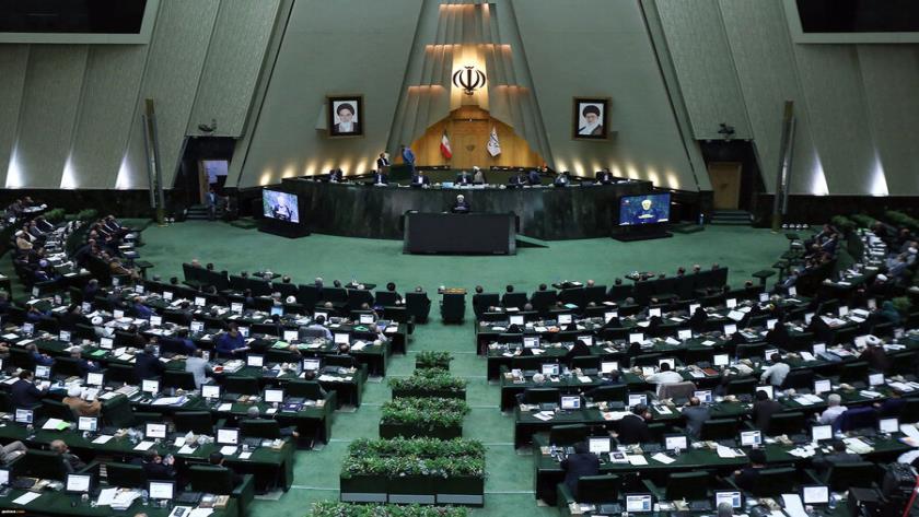 Iranpress: Iranian Parliament Considers NPT Withdrawal Following U.S. Strikes