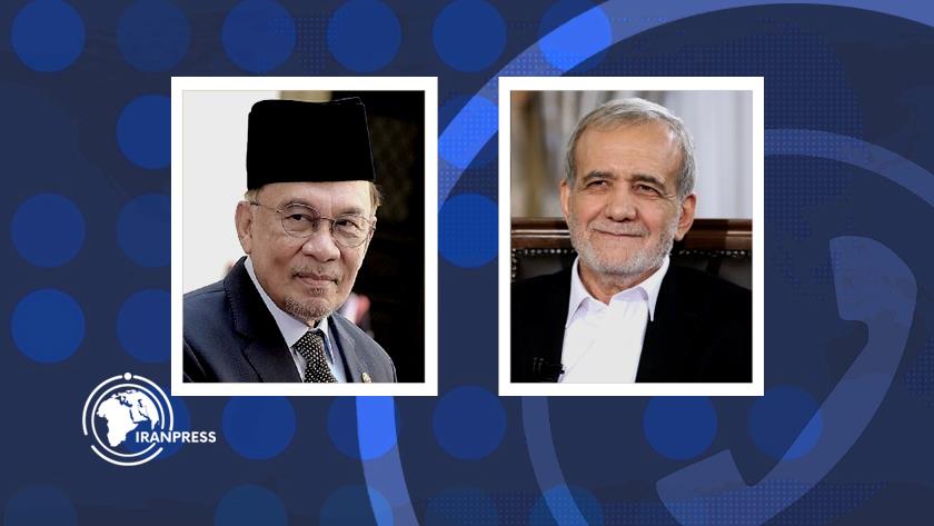 Iranpress: Pezeshkian Urges Islamic Unity to Stop Gaza Genocide 