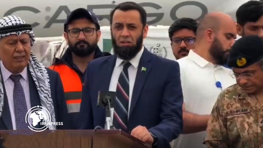 Iranpress: Pakistan Sends 200 Tons of Aid to Gaza