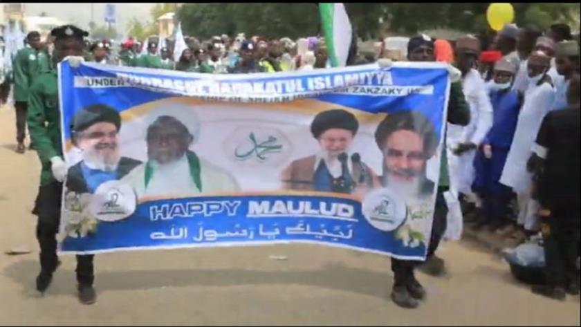 Iranpress: Nigerian Muslims Celebrate Prophet