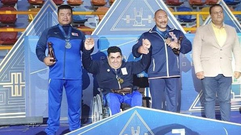 Iranpress: Iran’s Gharibshahi Breaks World Record, Wins Gold at Para Powerlifting Worlds