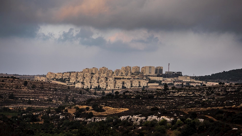 Iranpress: EU Warns Israel Over Zionist Settlement Activities