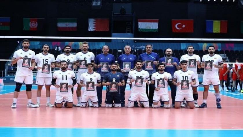 Iranpress: Iran Defeats Bahrain in Volleyball Opener at Islamic Solidarity Games