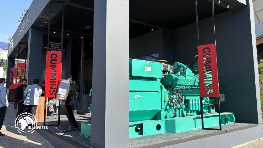 Iranpress: Iran Launches Joint Power & Renewables Expo in Tehran