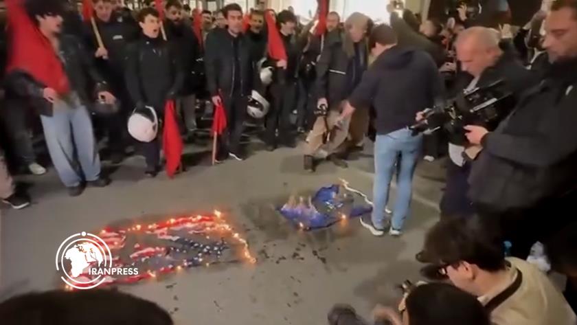 Iranpress: Anti-Israel, Anti-U.S. Protests Erupt in Greece