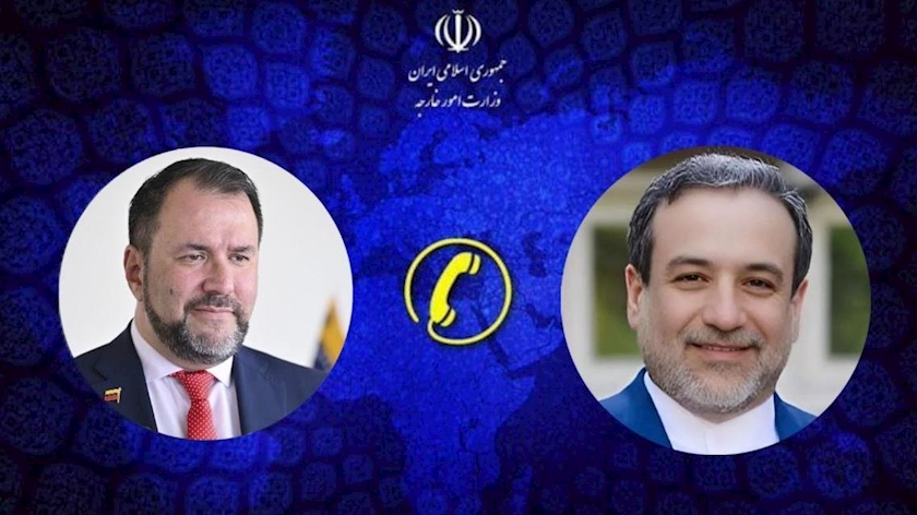 Iranpress: Iran, Venezuela FMs Discuss Bilateral Relations and Caribbean Developments