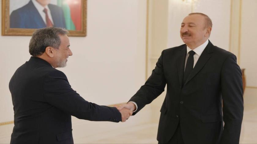 Iranpress: Iran’s Foreign Minister Meets Azerbaijani President 