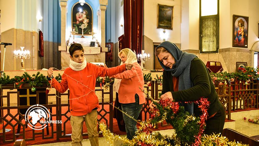 Iranpress: Iranian Armenians Celebrate New Year 2026 Alongside Christmas Festivities