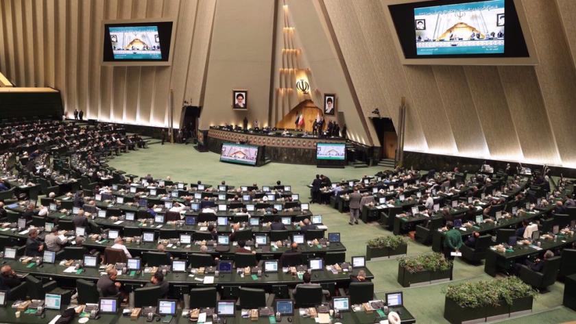Iranpress: Iran Parliament Approves Right to Peaceful Protests for All Citizens