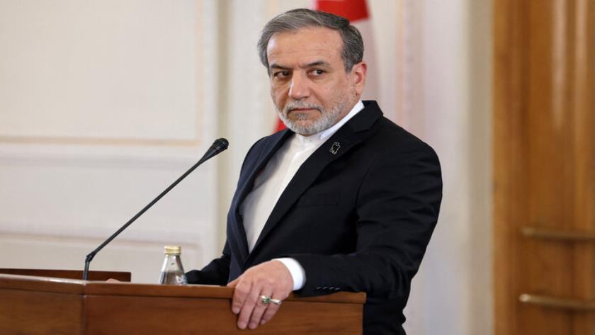 Iranpress: Araghchi: We Are Ready To Sacrifice Our Lives For National Interests