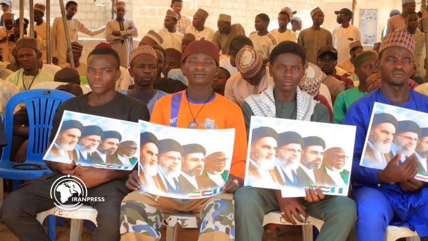 Iranpress: Nigerian Sunni Leader Warns: “Fighting Iran Is a War Against Islam”  