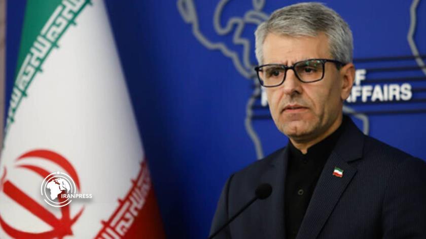 Iranpress: Iran: World Must Hold U.S. Responsible for Making Strait of Hormuz Unsafe